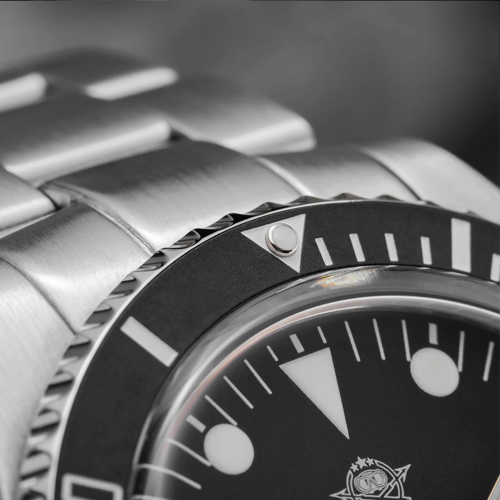 ADDIESDIVE Orologio al Quarzo da 39 mm con Lunetta Girevole Bidirezionale AD2068 - Image 8