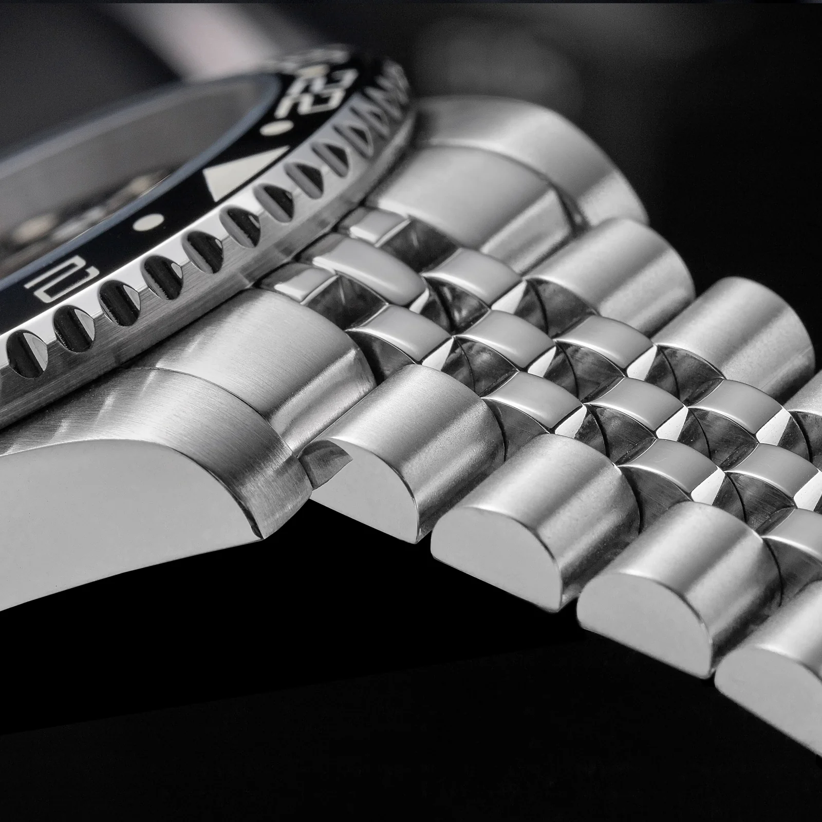 ADDIESDIVE Water Ghost Orologio Subacqueo di Lusso GMT Orologio al Quarzocon Calendario AD2050 - Image 20