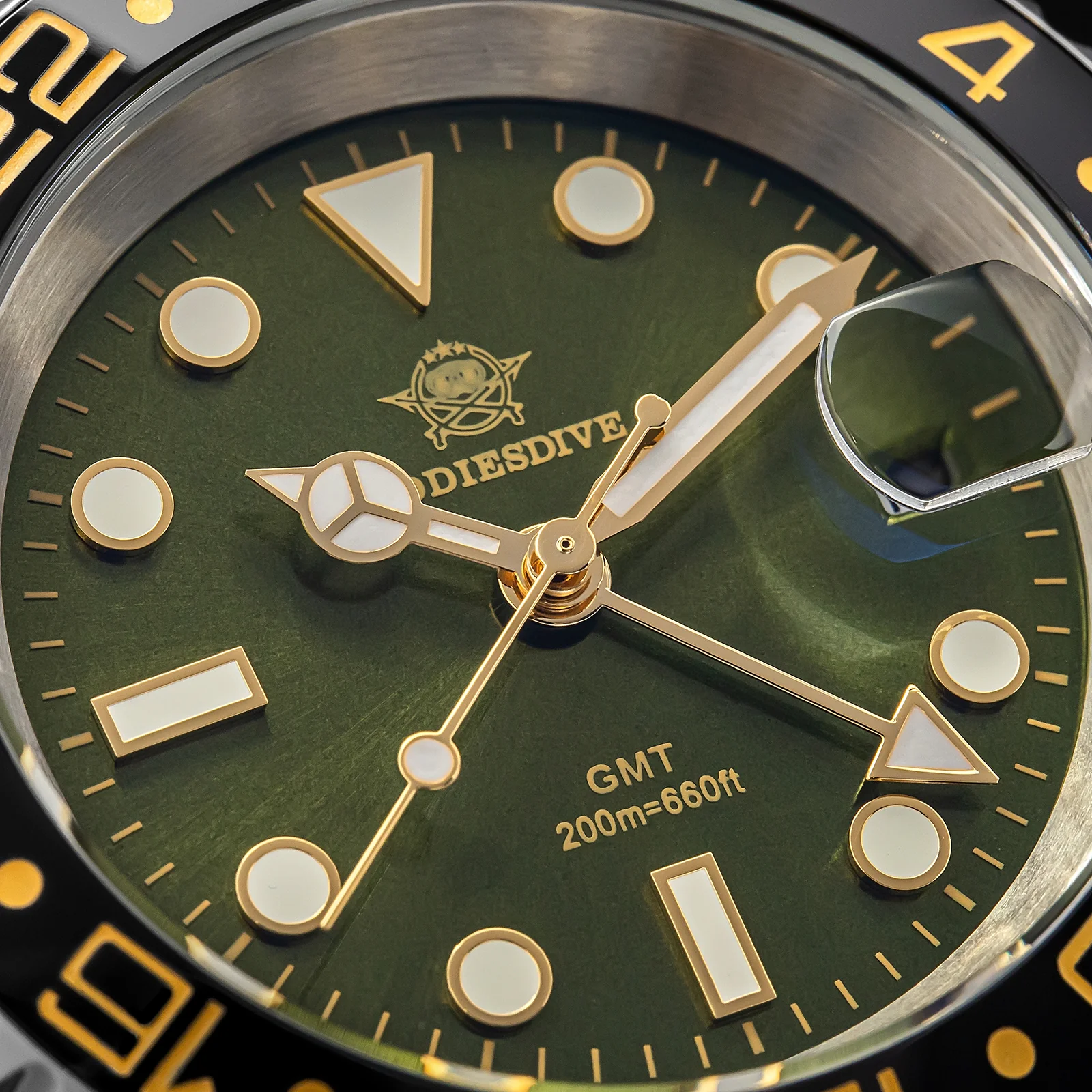 ADDIESDIVE Water Ghost Orologio Subacqueo di Lusso GMT Orologio al Quarzocon Calendario AD2050 - Image 26