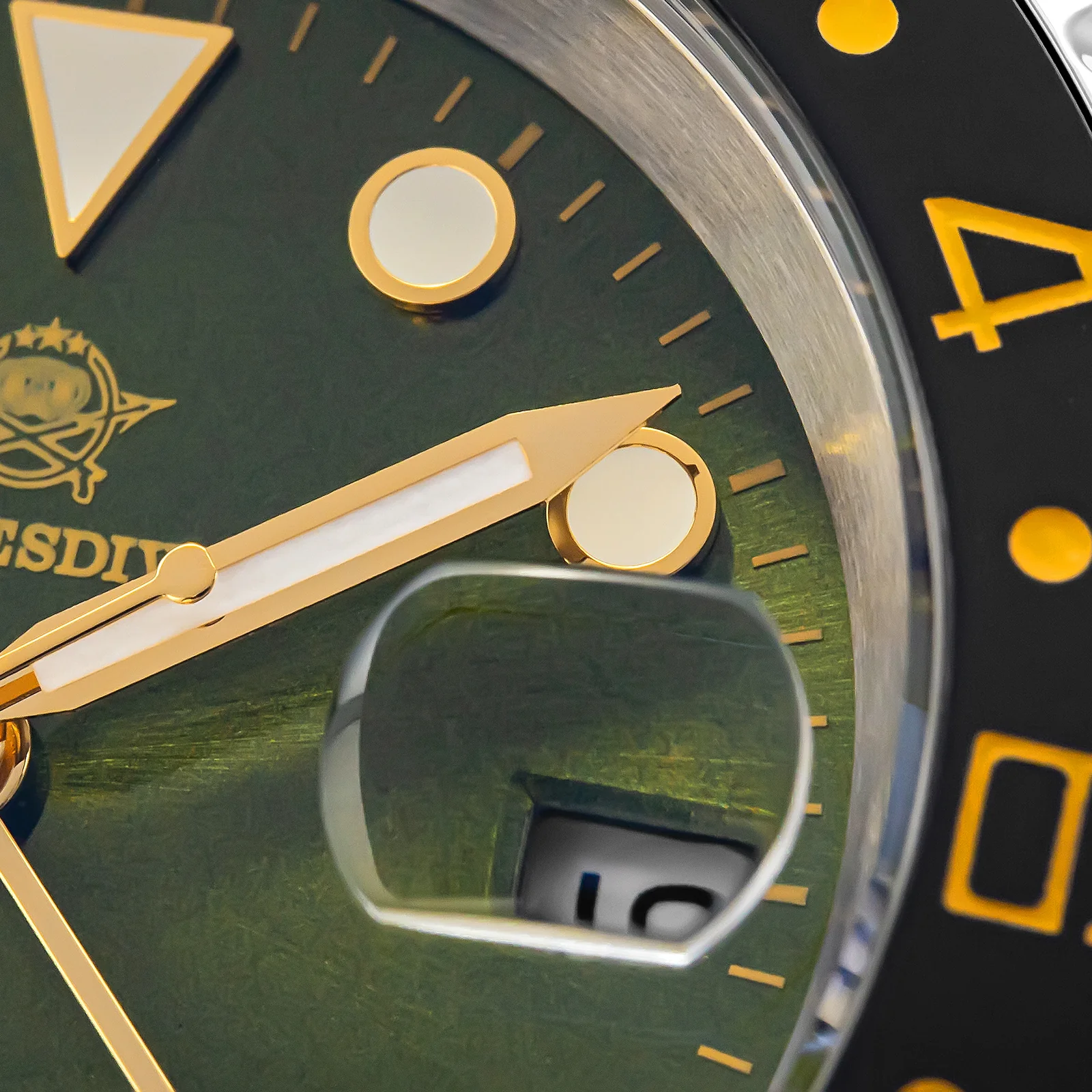 ADDIESDIVE Water Ghost Orologio Subacqueo di Lusso GMT Orologio al Quarzocon Calendario AD2050 - Image 31