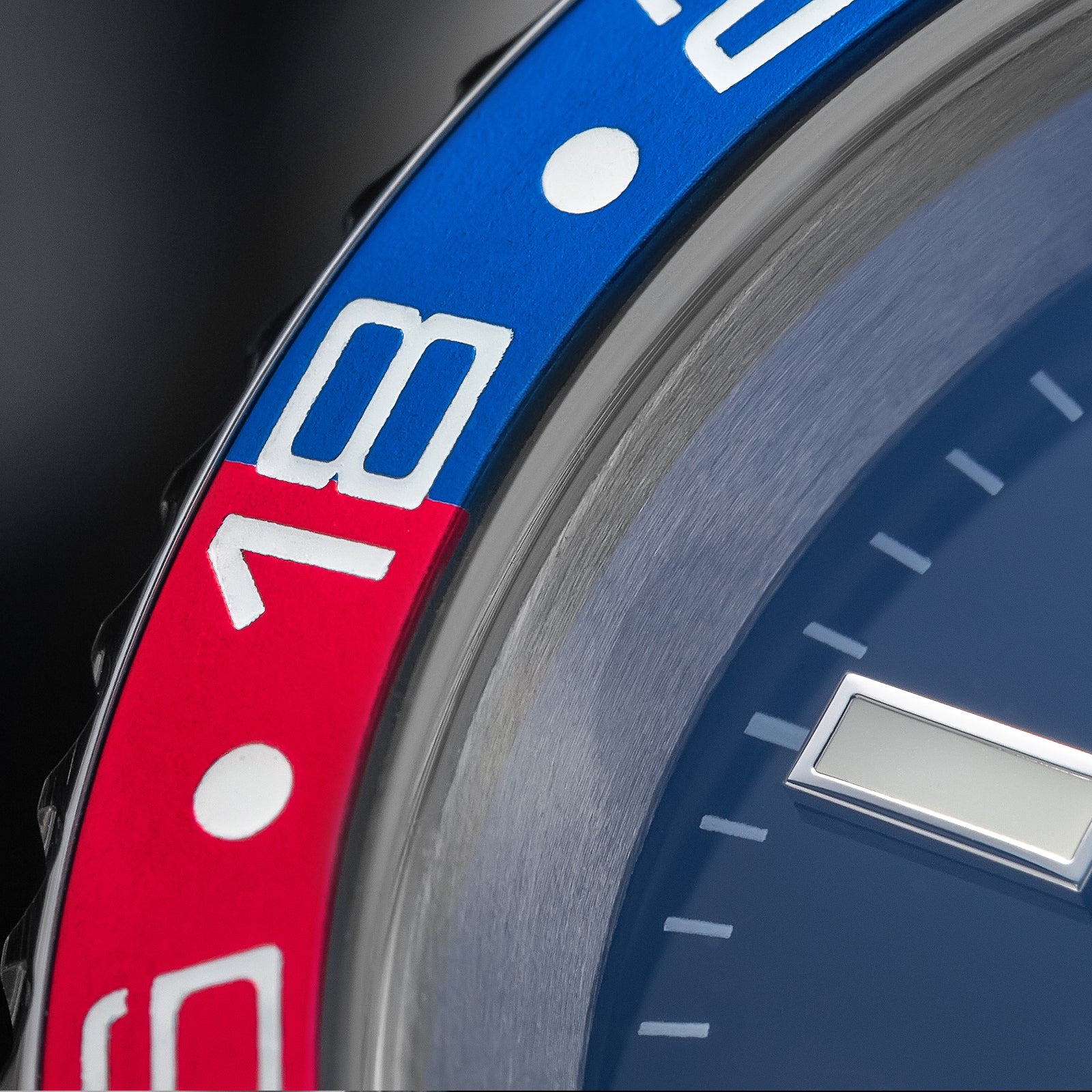 ADDIESDIVE Water Ghost Orologio Subacqueo di Lusso GMT Orologio al Quarzocon Calendario AD2050 - Image 9